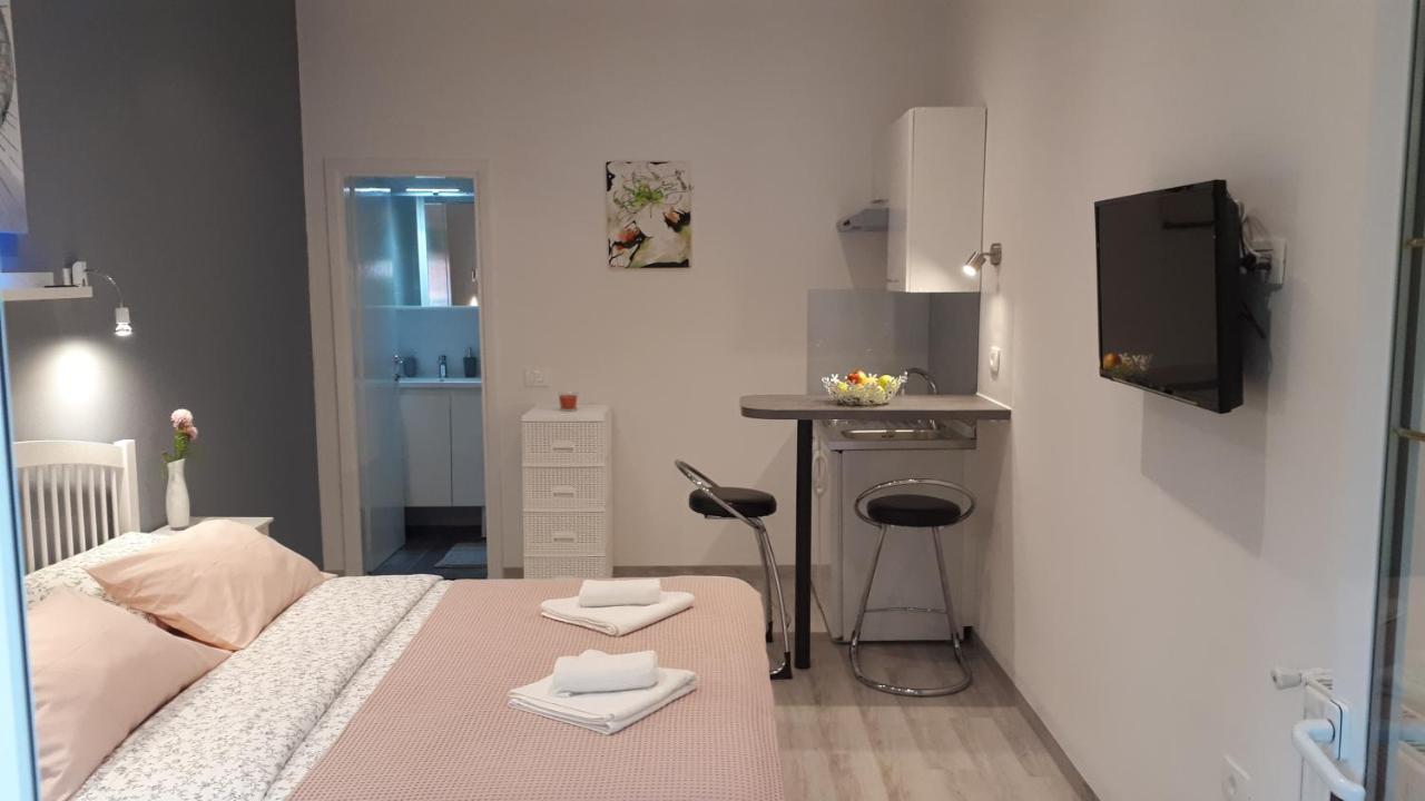 רוביני Guesthouse Mila מראה חיצוני תמונה