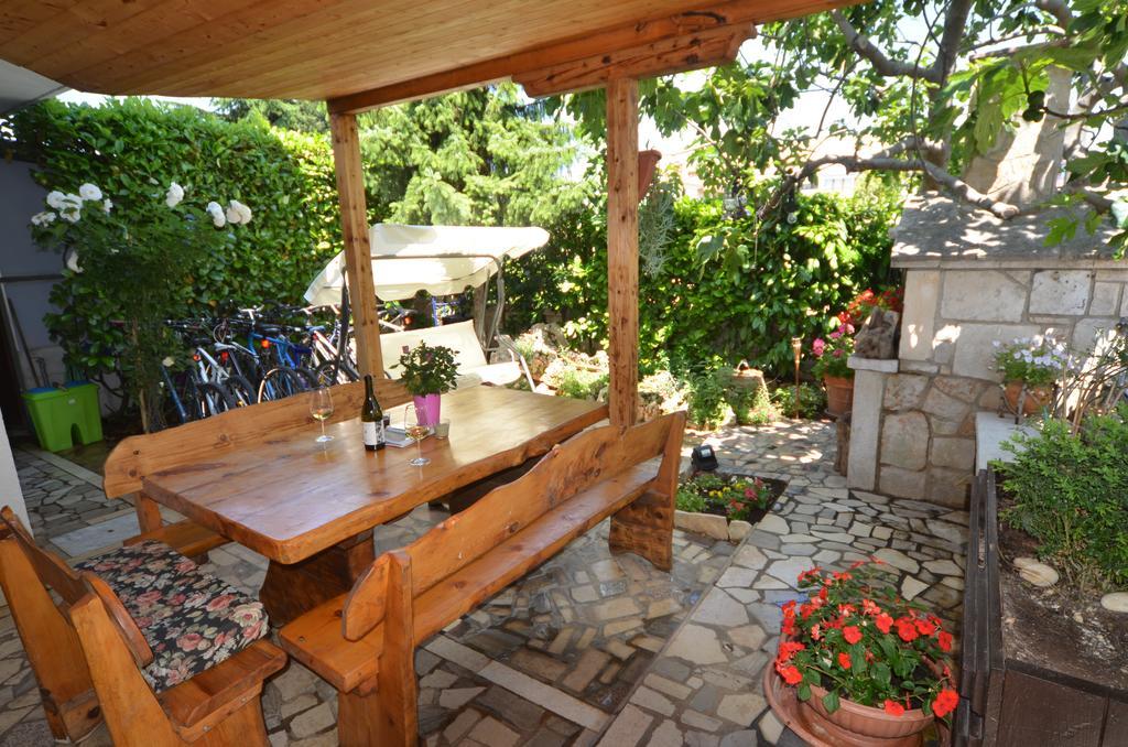 רוביני Guesthouse Mila חדר תמונה