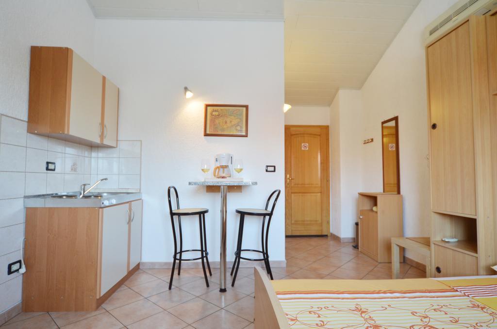 רוביני Guesthouse Mila חדר תמונה