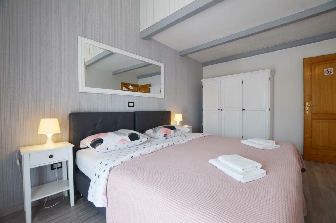 רוביני Guesthouse Mila מראה חיצוני תמונה