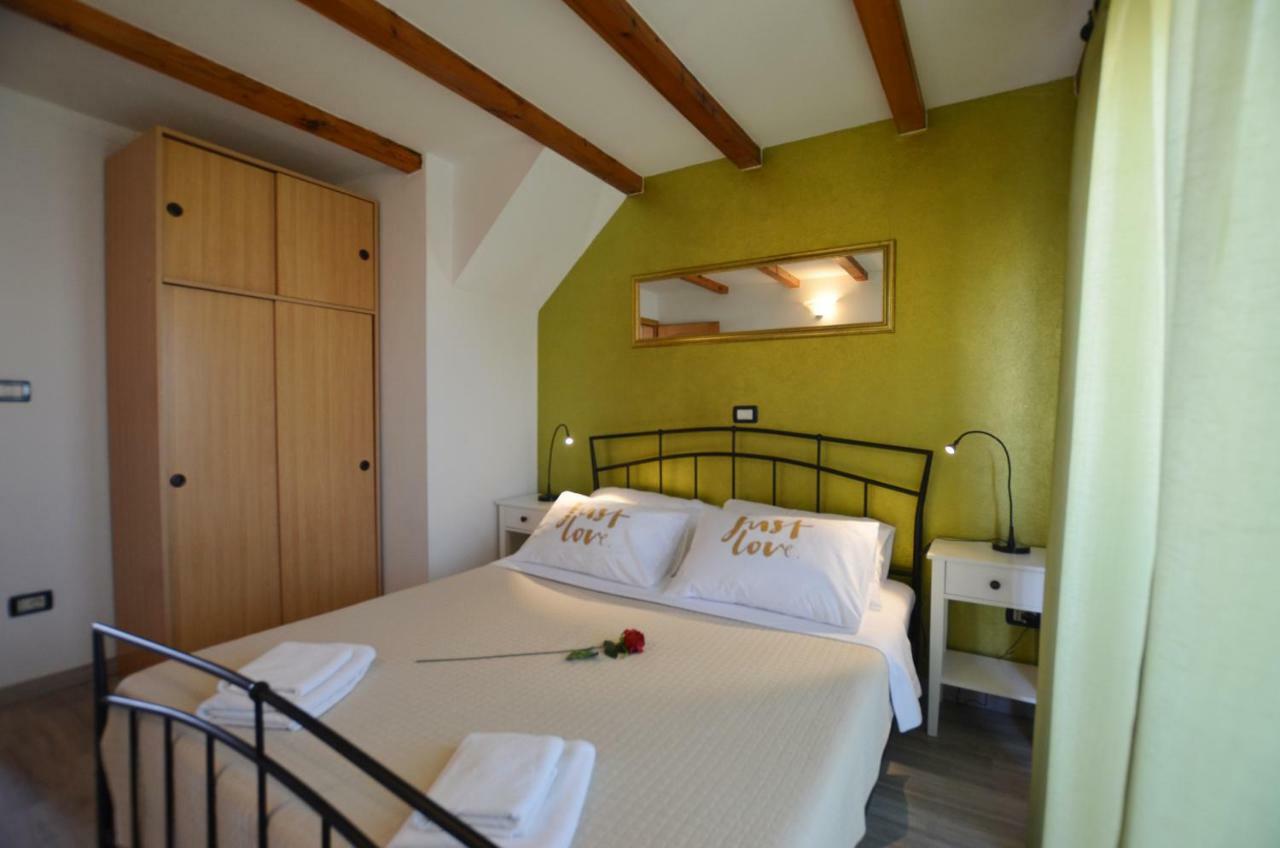 רוביני Guesthouse Mila מראה חיצוני תמונה